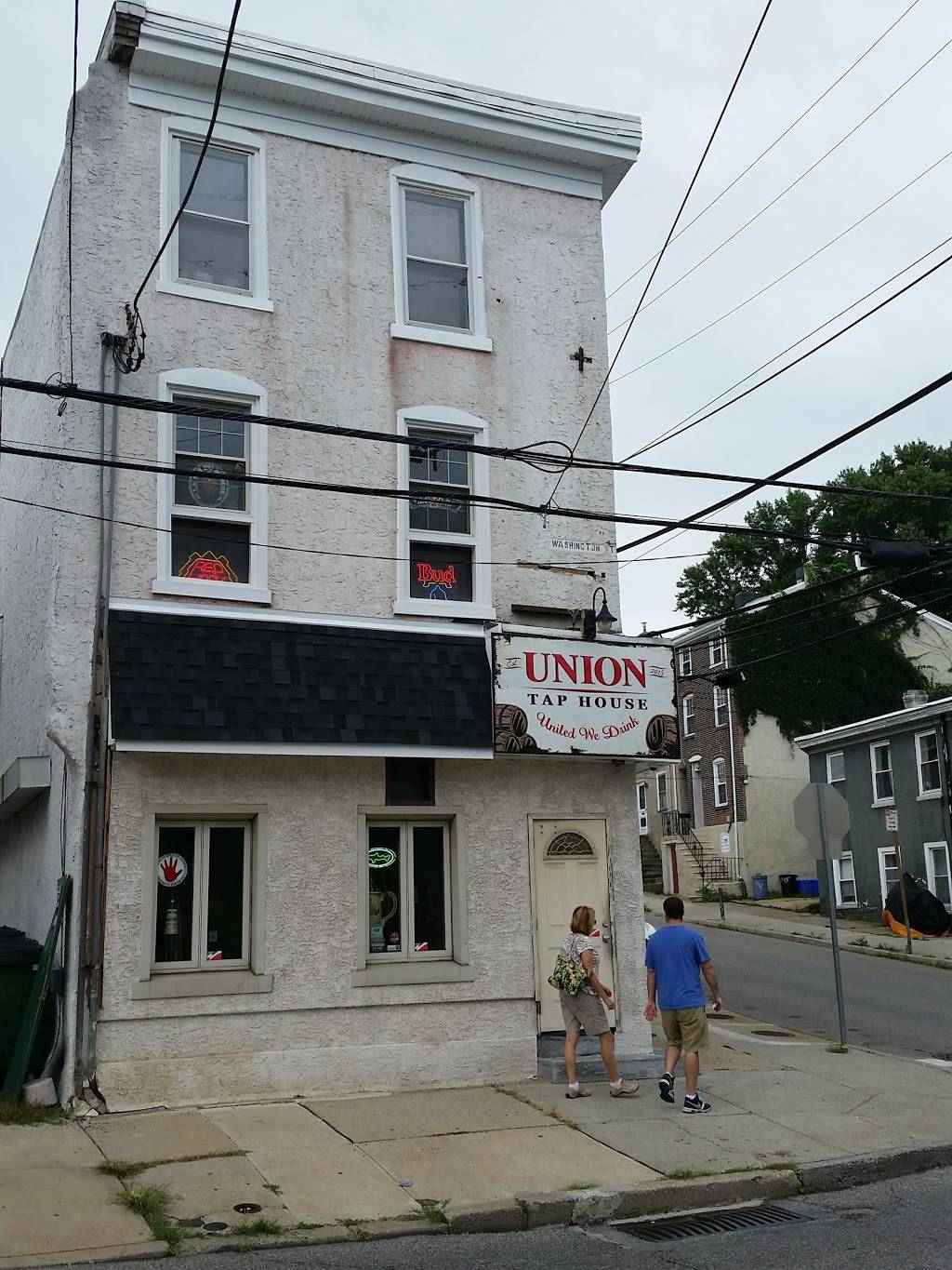 The Union Tap House | restaurant | 4801 Umbria St, Philadelphia, PA 19127, USA | 2154828980 OR +1 215-482-8980