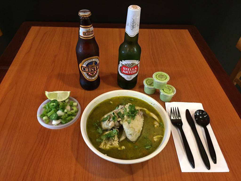 Gios Chicken | restaurant | 13643 Georgia Ave, Silver Spring, MD 20906, USA | 2407166310 OR +1 240-716-6310