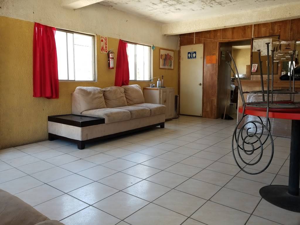 Pizerías Pizza Fagos | bakery | Misión Santiago 5421, Salvatierra, Tijuana, B.C., Mexico | 016646364227 OR +52 664 636 4227