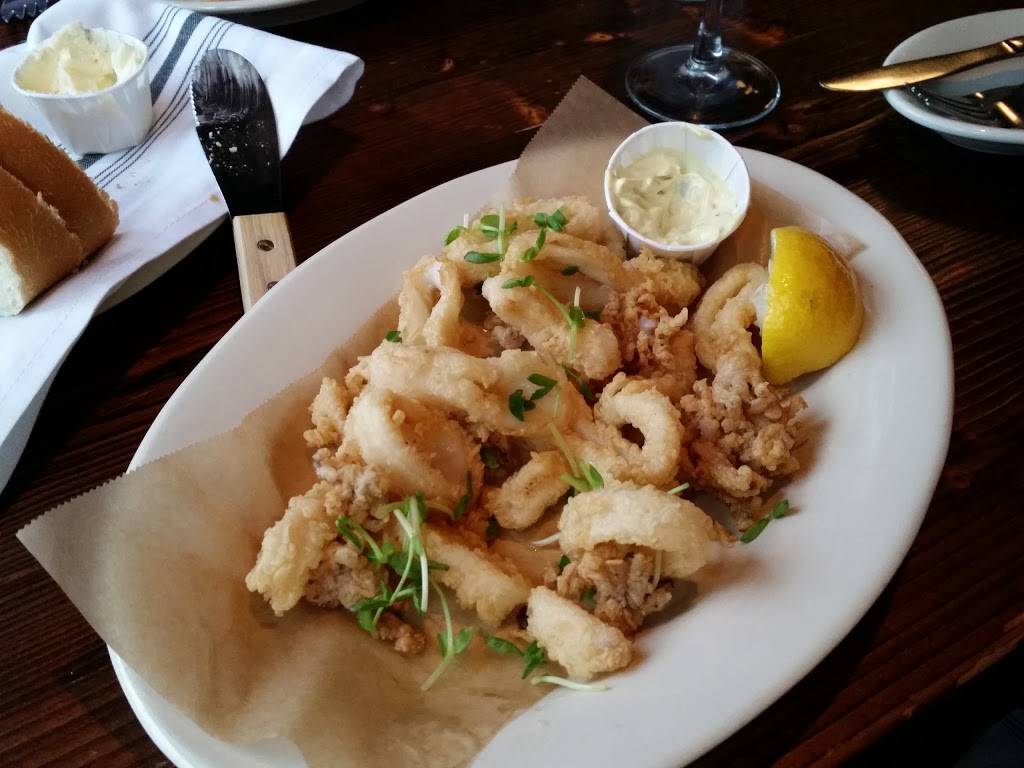 Fish On | restaurant | 17300 N Village Main Blvd, Lewes, DE 19958, USA | 3026459790 OR +1 302-645-9790