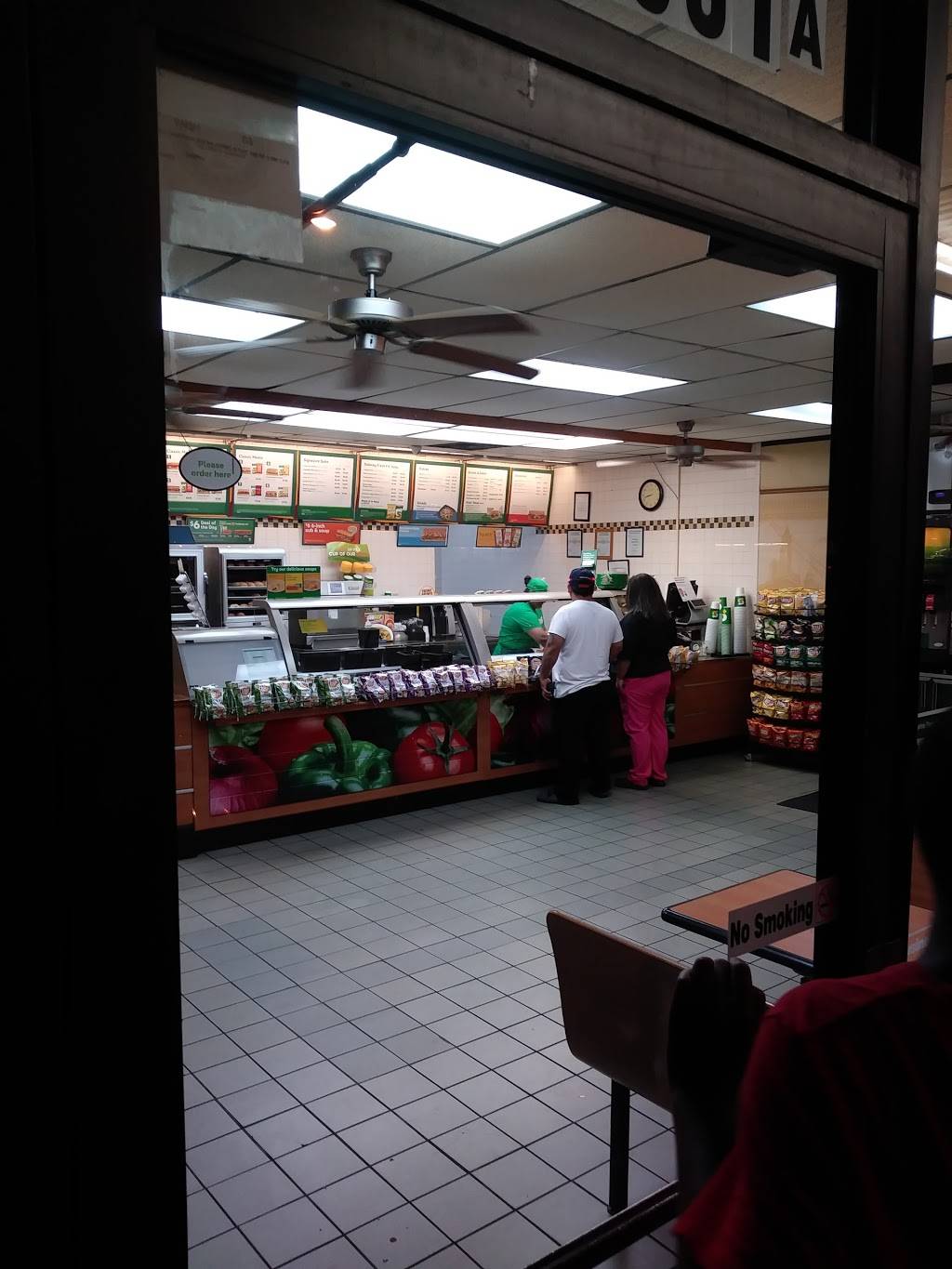 Subway Restaurants | restaurant | 15901 S Post Oak Unit A Ridge Fair Shopping Center, Houston, TX 77053, USA | 2818355209 OR +1 281-835-5209