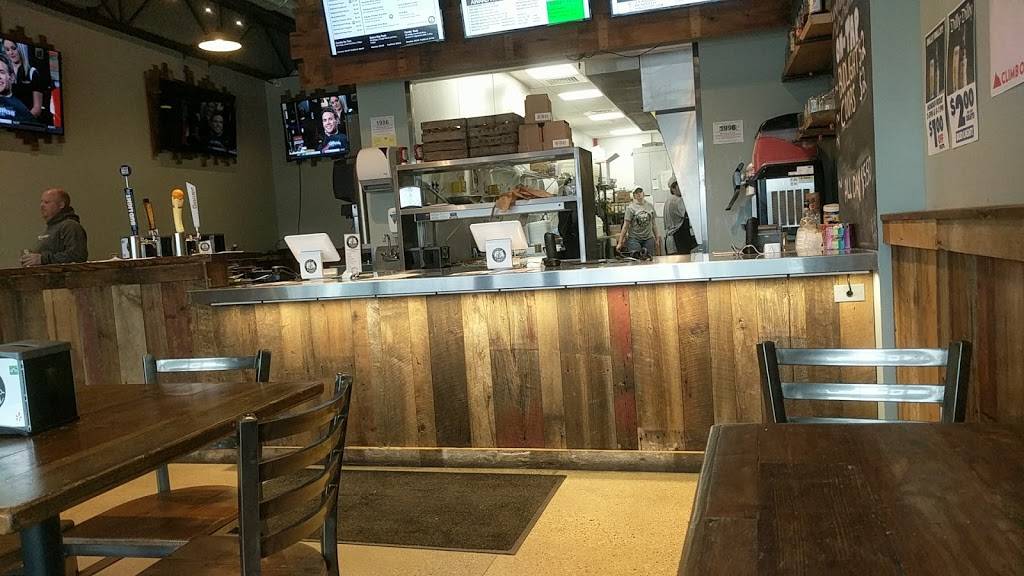 Wing Doozy | restaurant | 2359 Health Dr SW #120, Wyoming, MI 49519, USA | 6162288855 OR +1 616-228-8855