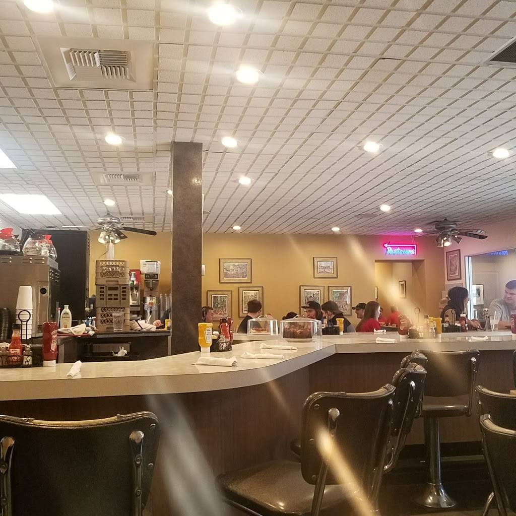 The Echo Restaurant | restaurant | 3510 Edwards Rd, Cincinnati, OH 45208, USA | 5133212816 OR +1 513-321-2816