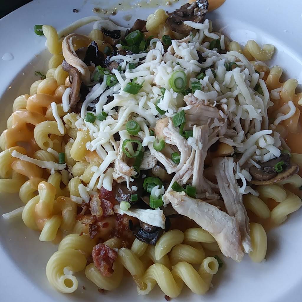 Ybar & Bistro | restaurant | 2941 Howard St, Kalamazoo, MI 49006, USA | 2692164260 OR +1 269-216-4260