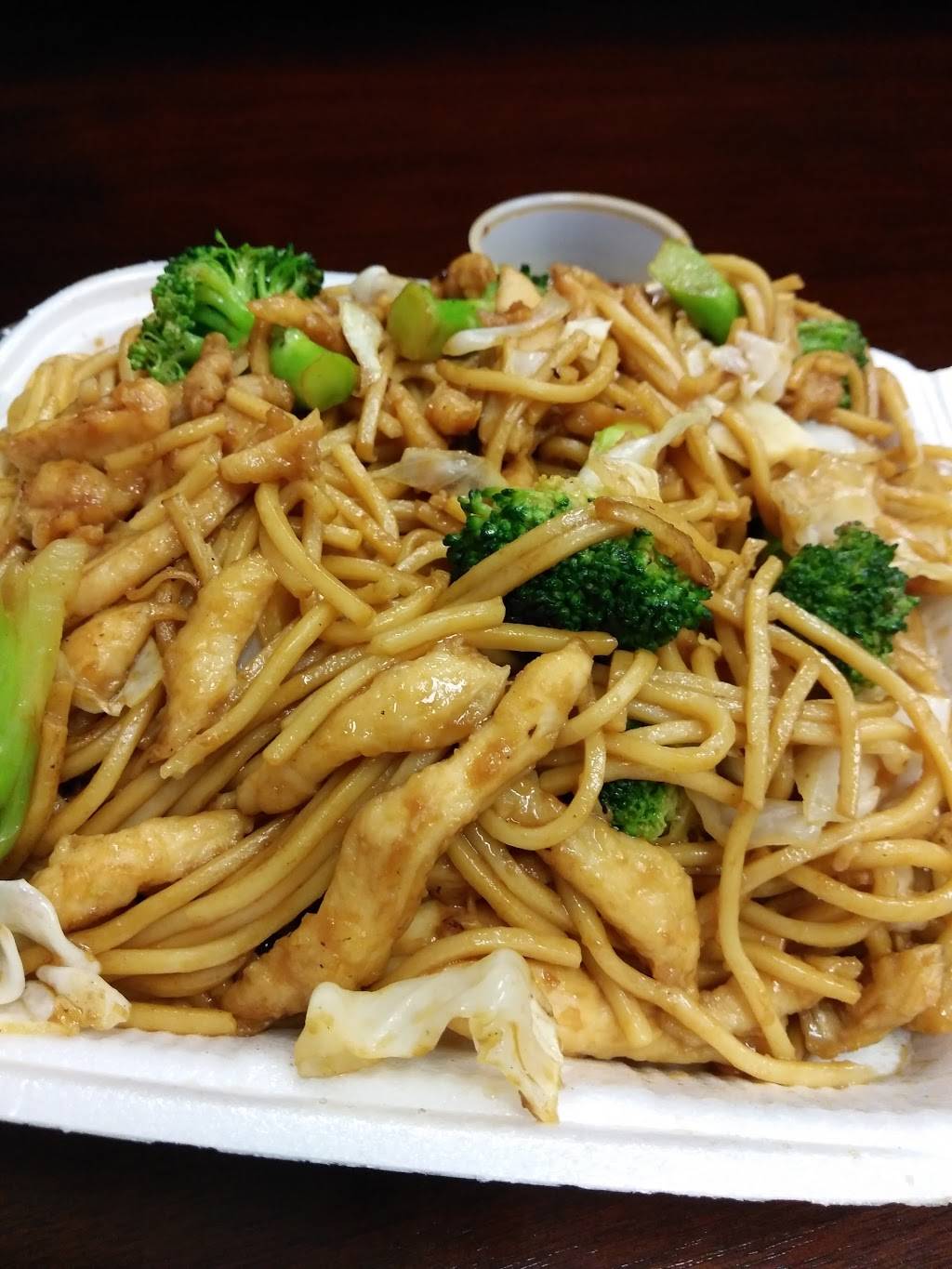 Iron Wok Express | restaurant | 3225 S Garland Ave, Garland, TX 75041, USA | 9728400891 OR +1 972-840-0891