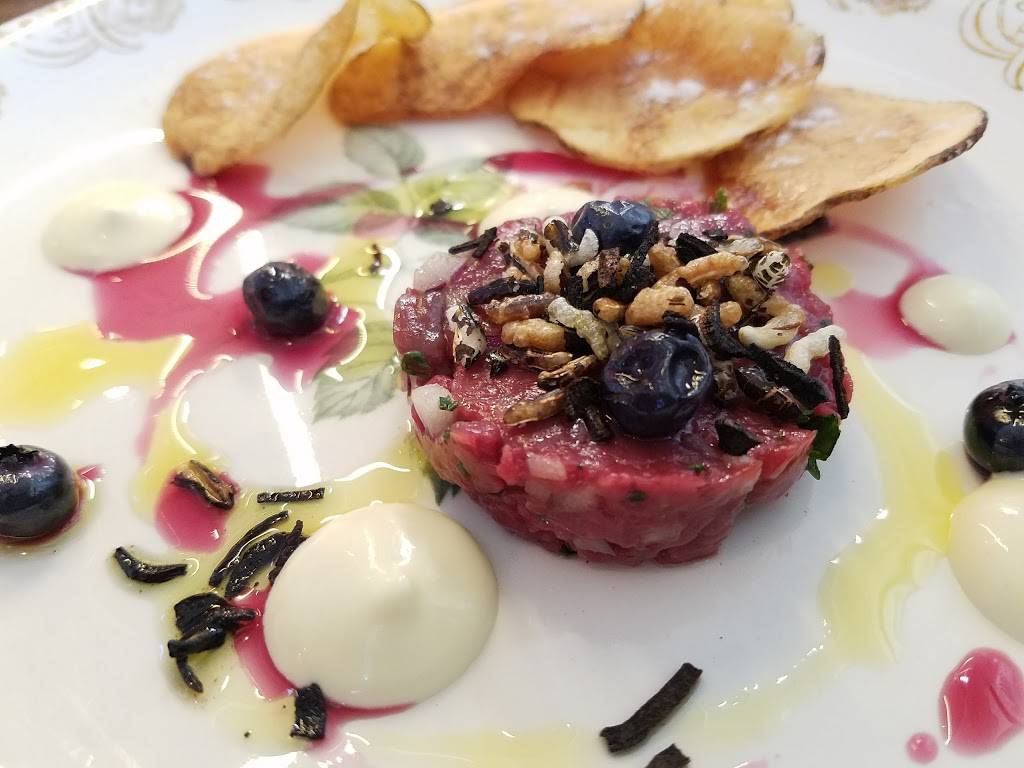 Mabel Gray | restaurant | 23825 John R Rd, Hazel Park, MI 48030, USA | 2483984300 OR +1 248-398-4300