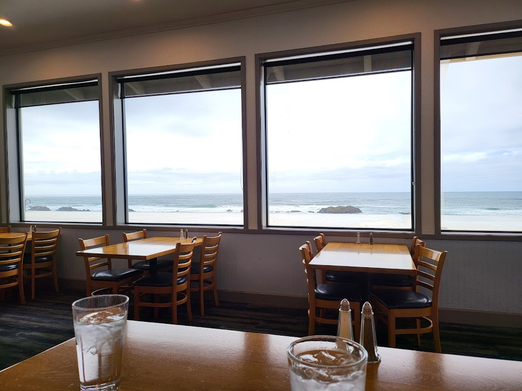 Chinooks Seafood Grill | restaurant | 1501 NW 40th Pl, Lincoln City, OR 97367, USA | 5415574306 OR +1 541-557-4306