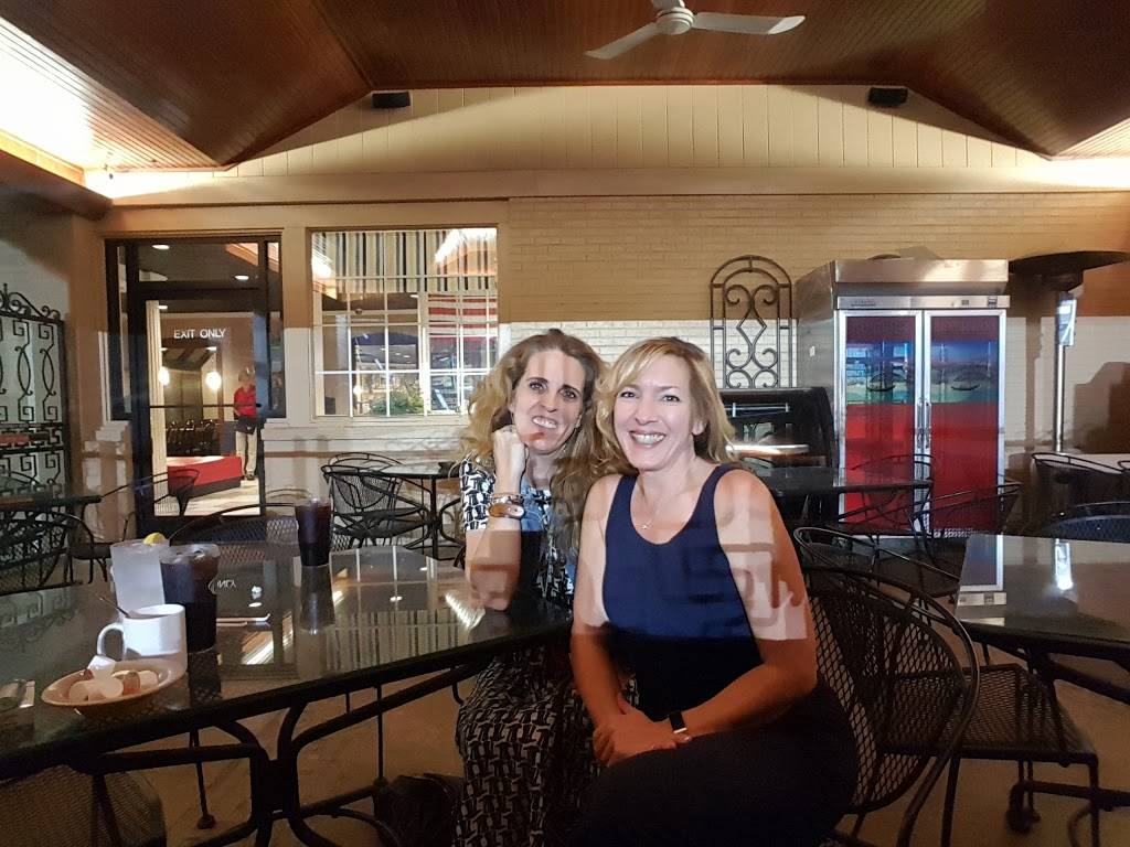 Gondola Restaurant | restaurant | 305 Mullican St, McMinnville, TN 37110, USA | 9314735555 OR +1 931-473-5555