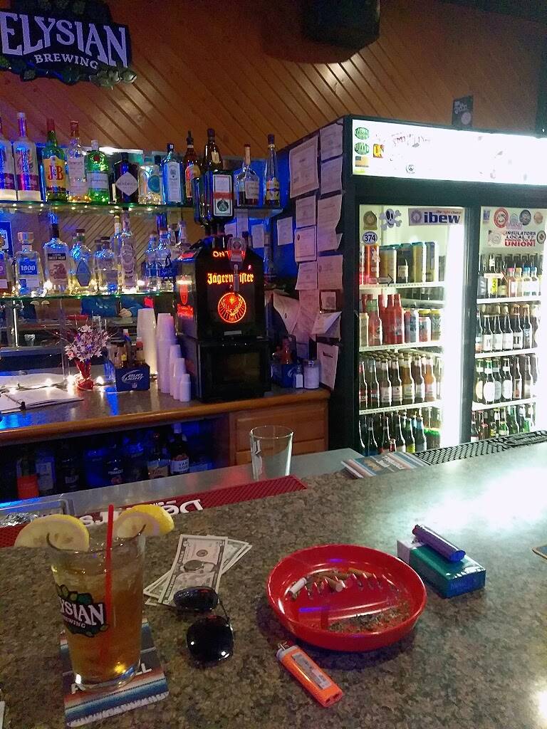 Game Time II Bar & Grill | restaurant | 2062 Indianapolis Blvd, Whiting, IN 46394, USA | 2194730239 OR +1 219-473-0239