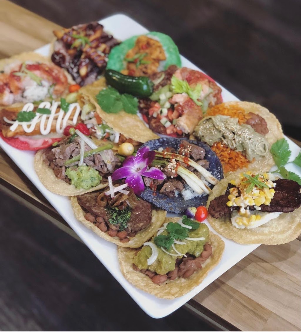 Tatas Tacos | restaurant | 2826 N Lincoln Ave, Chicago, IL 60657, USA | 7737410934 OR +1 773-741-0934