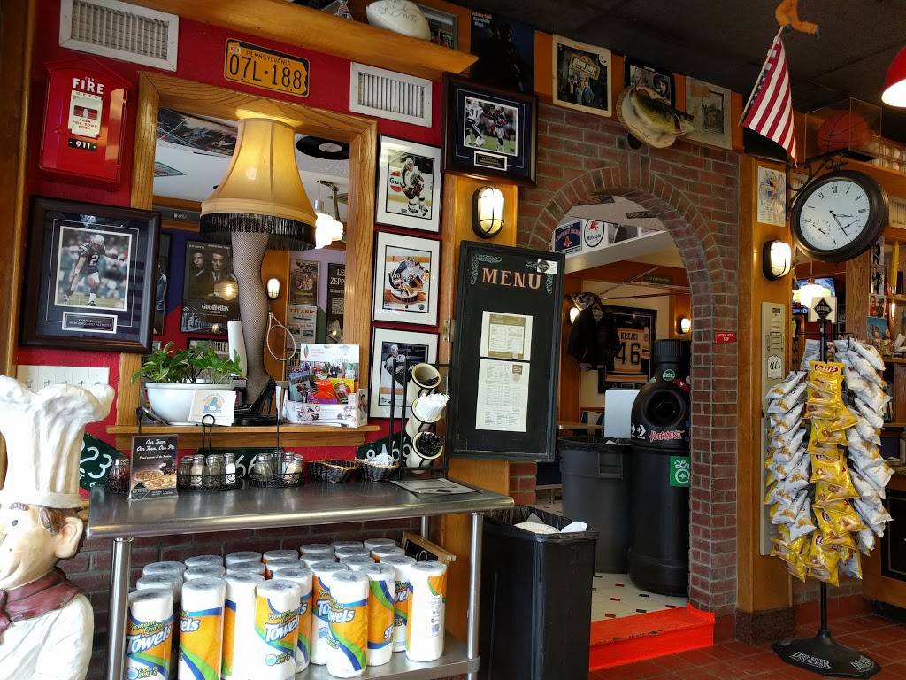 Old School Italian Pizzeria | restaurant | 552 Washington St, Wellesley, MA 02482, USA | 7812358300 OR +1 781-235-8300