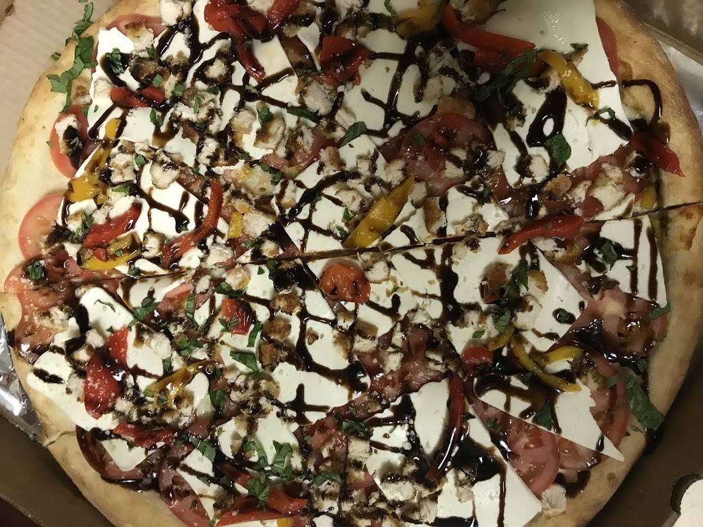 Pellegrino Pizza | restaurant | 99 NY-25A #4, Shoreham, NY 11786, USA | 6317443344 OR +1 631-744-3344