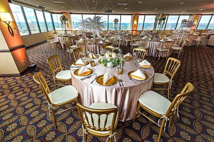 Club LeConte | restaurant | 800 S Gay St 27th Floor, Knoxville, TN 37929, USA | 8655230405 OR +1 865-523-0405