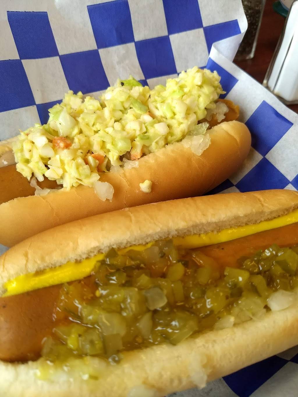 Dog Daze Gourmet Hot Dogs | meal takeaway | 5808 Fulton Dr NW, Canton, OH 44718, USA | 3304973647 OR +1 330-497-3647