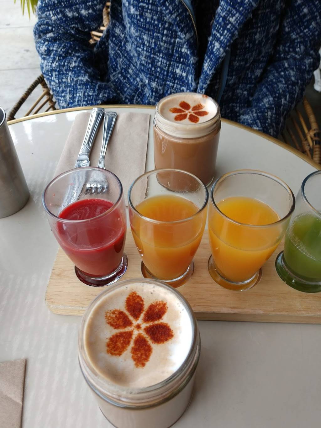 The Butchers Daughter | restaurant | 1205 Abbot Kinney Blvd, Venice, CA 90291, USA | 3109813004 OR +1 310-981-3004