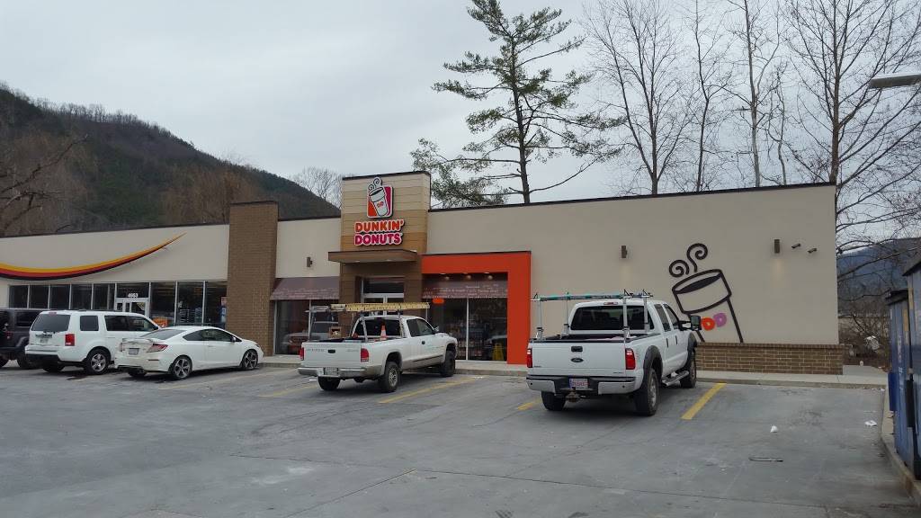 Dunkin | bakery | 4953 US-19E, Hampton, TN 37658, USA | 4237252621 OR +1 423-725-2621