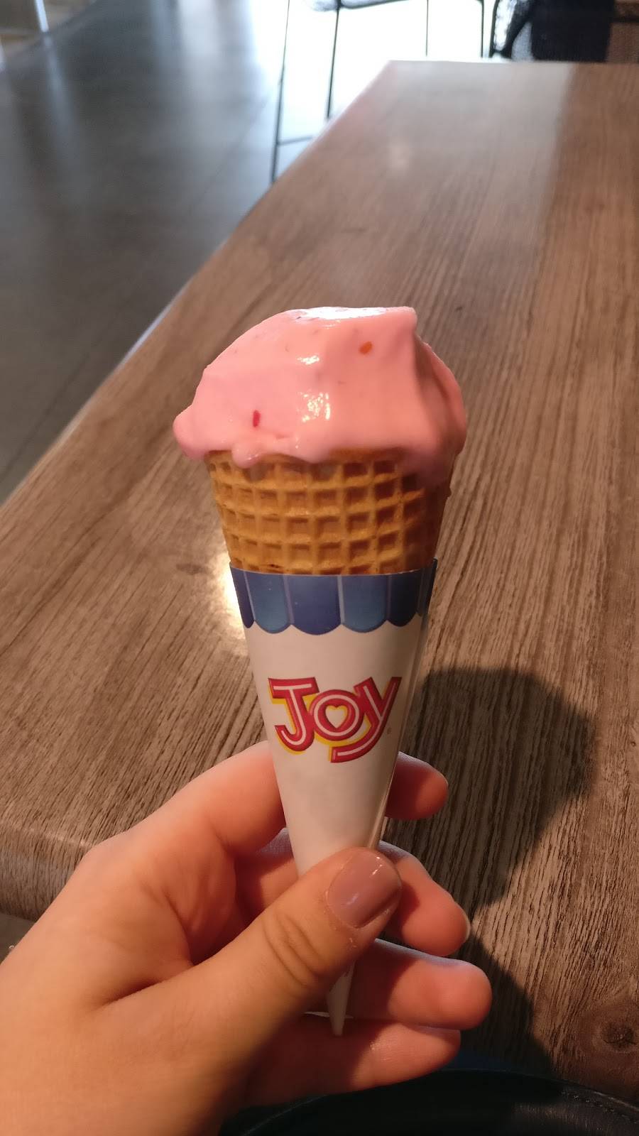 Cold Stone Creamery | cafe | 6801 Hollywood Blvd Ste 319, Hollywood, CA 90028, USA | 3239623199 OR +1 323-962-3199