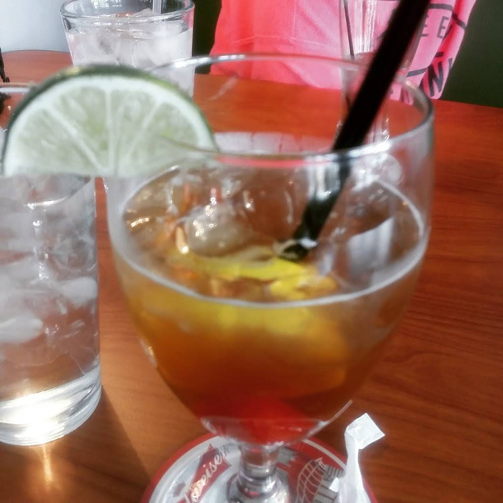 Scottini’s Sports Bar and Grille | restaurant | 7604 Reading Rd, Cincinnati, OH 45237, USA | 5137610245 OR +1 513-761-0245