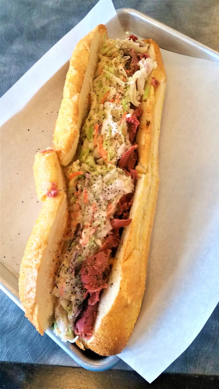 Capriottis Sandwich Shop | restaurant | 6025 N 16th St, Phoenix, AZ 85016, USA | 6022797827 OR +1 602-279-7827