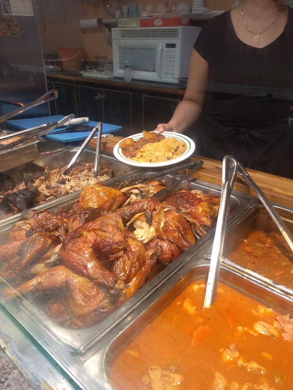 El Castillo de Jagua | restaurant | 6811 4th Ave, Brooklyn, NY 11220, USA | 7187450649 OR +1 718-745-0649