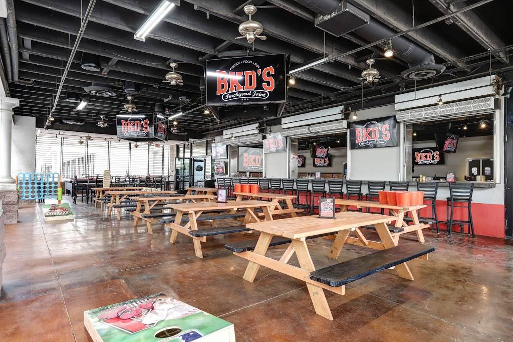 BKDs Backyard Joint | night club | 980 E Pecos Rd, Chandler, AZ 85225, USA | 4809352537 OR +1 480-935-2537