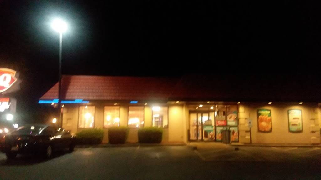 Dairy Queen Grill & Chill | restaurant | 1495 Elmhurst Rd, Des Plaines, IL 60018, USA | 8473547567 OR +1 847-354-7567