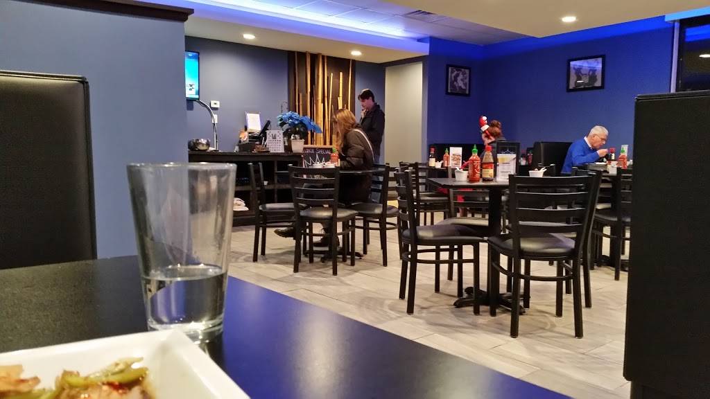 The Kings Thai Cuisine | restaurant | 7890 University Ave NE, Fridley, MN 55432, USA | 7635711188 OR +1 763-571-1188