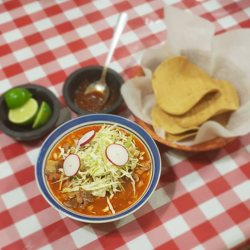 Birrieria La Terraza | restaurant | 2839 S Pulaski Rd, Chicago, IL 60623, USA | 7735219801 OR +1 773-521-9801