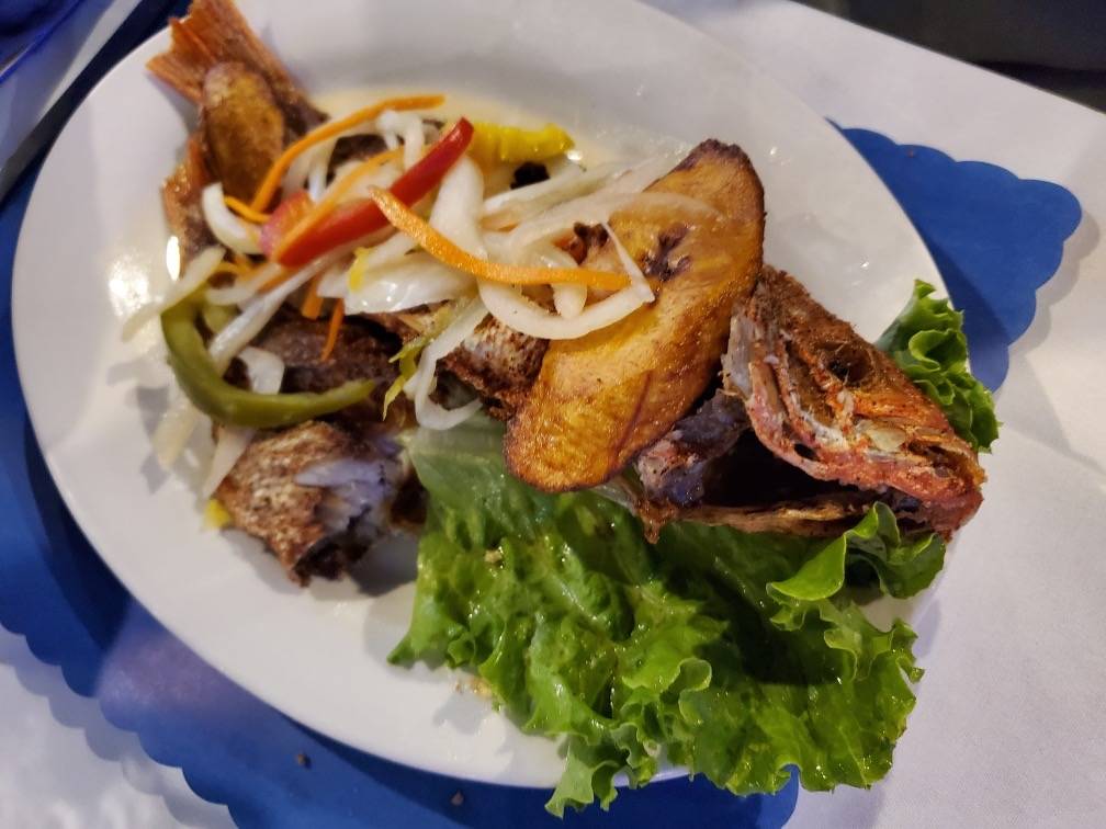 Fins & Things Bar & Grill | restaurant | 3801 N University Dr, Sunrise, FL 33351, USA | 9545338746 OR +1 954-533-8746