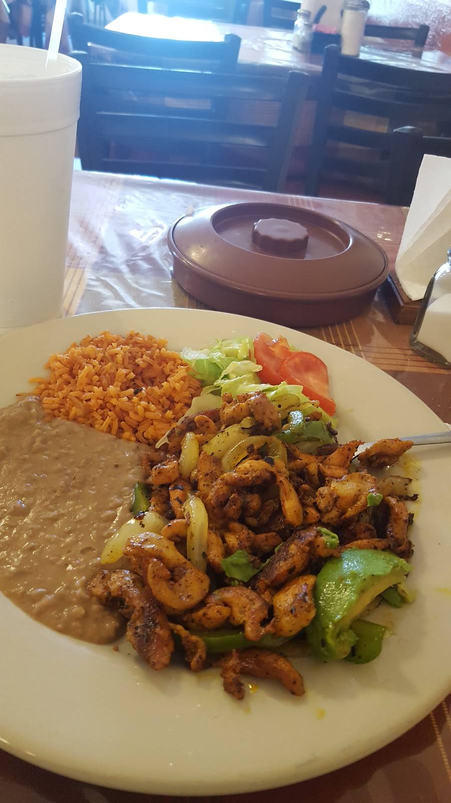 La Herradura mexican restaurant | restaurant | 2527 Vance Jackson Rd, San Antonio, TX 78213, USA | 2103148302 OR +1 210-314-8302