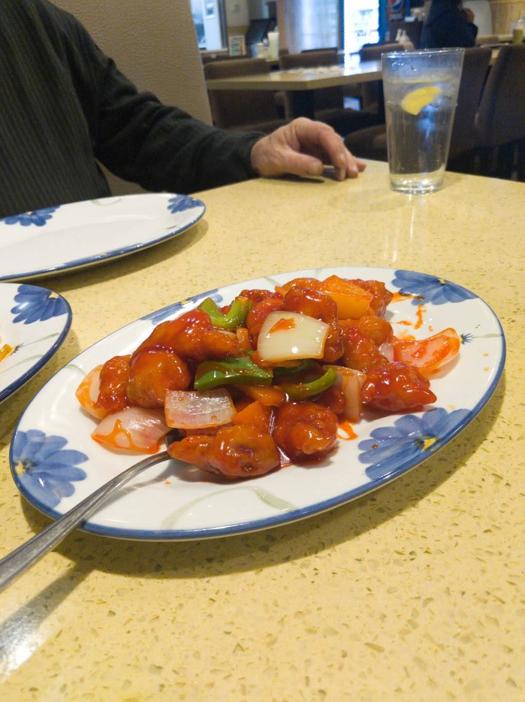 China Gourmet | restaurant | 6745 Watt Ave C, North Highlands, CA 95660, USA | 9163443181 OR +1 916-344-3181