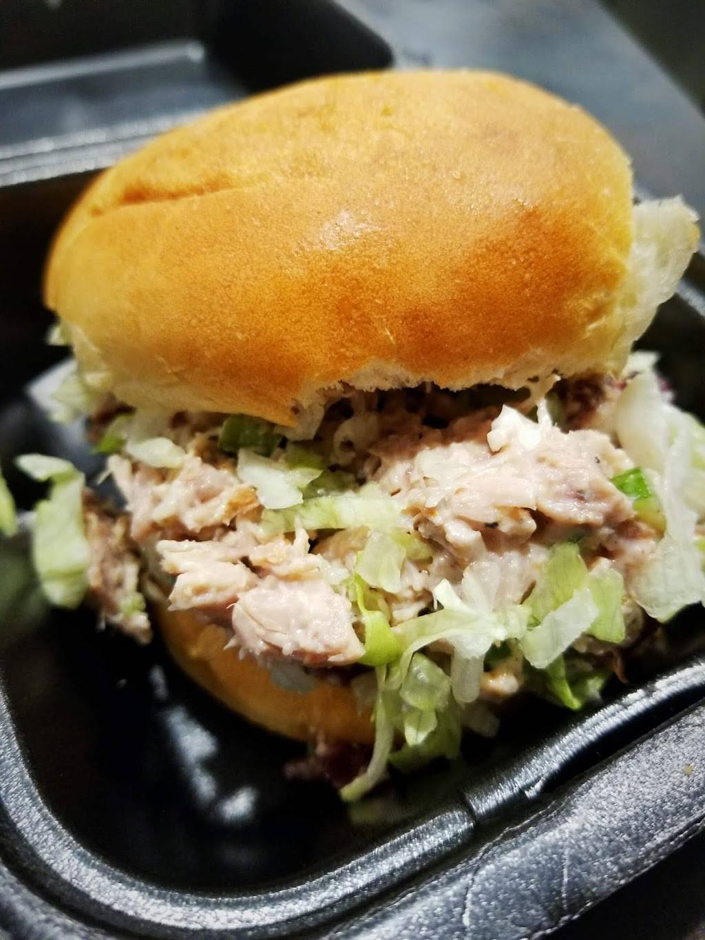 The Oil Press | restaurant | 70197 130th St, Zearing, IA 50278, USA | 5156208629 OR +1 515-620-8629