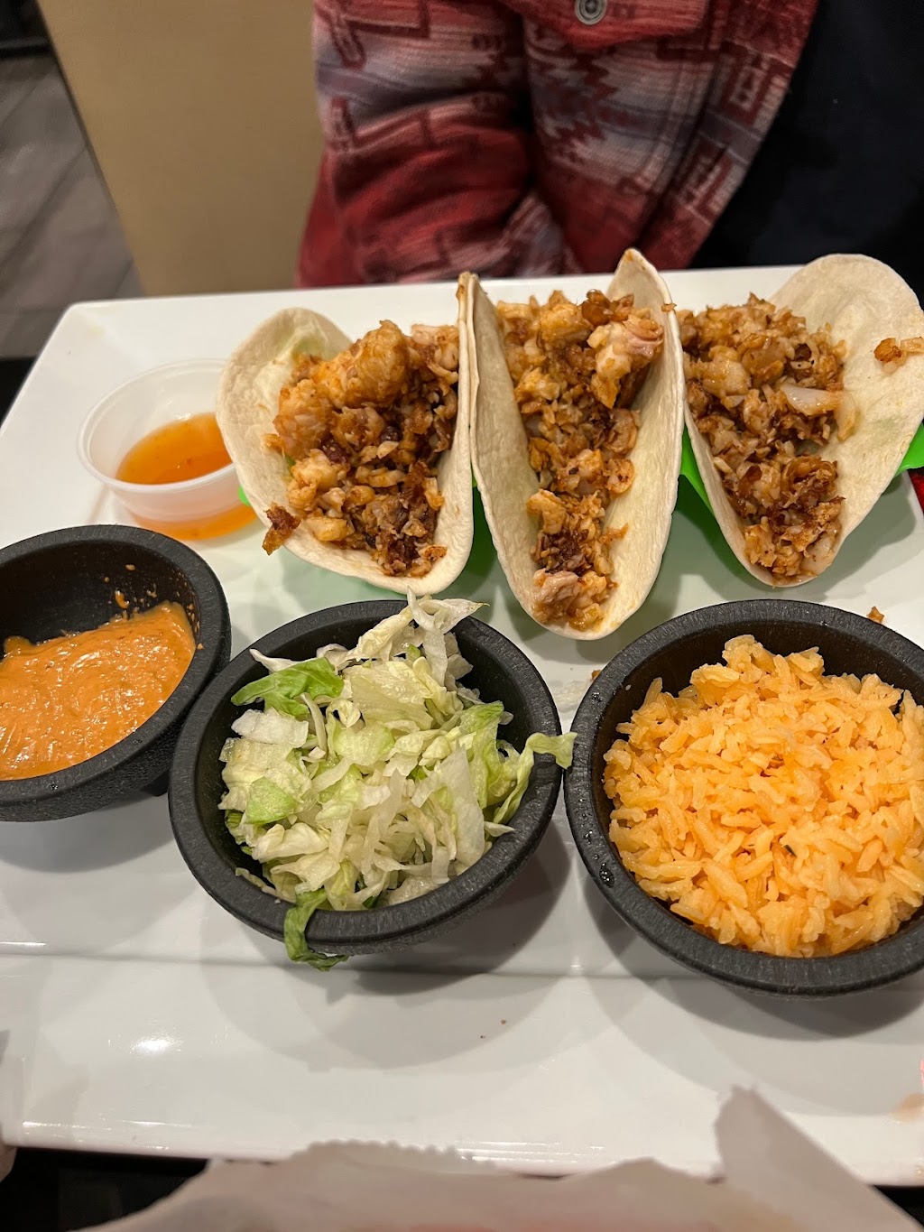 Ernesto’s Mexican Bar & Grill 54 | restaurant | 2065 E Parrish Ave Suite 100, Owensboro, KY 42303, USA | 2702402404 OR +1 270-240-2404