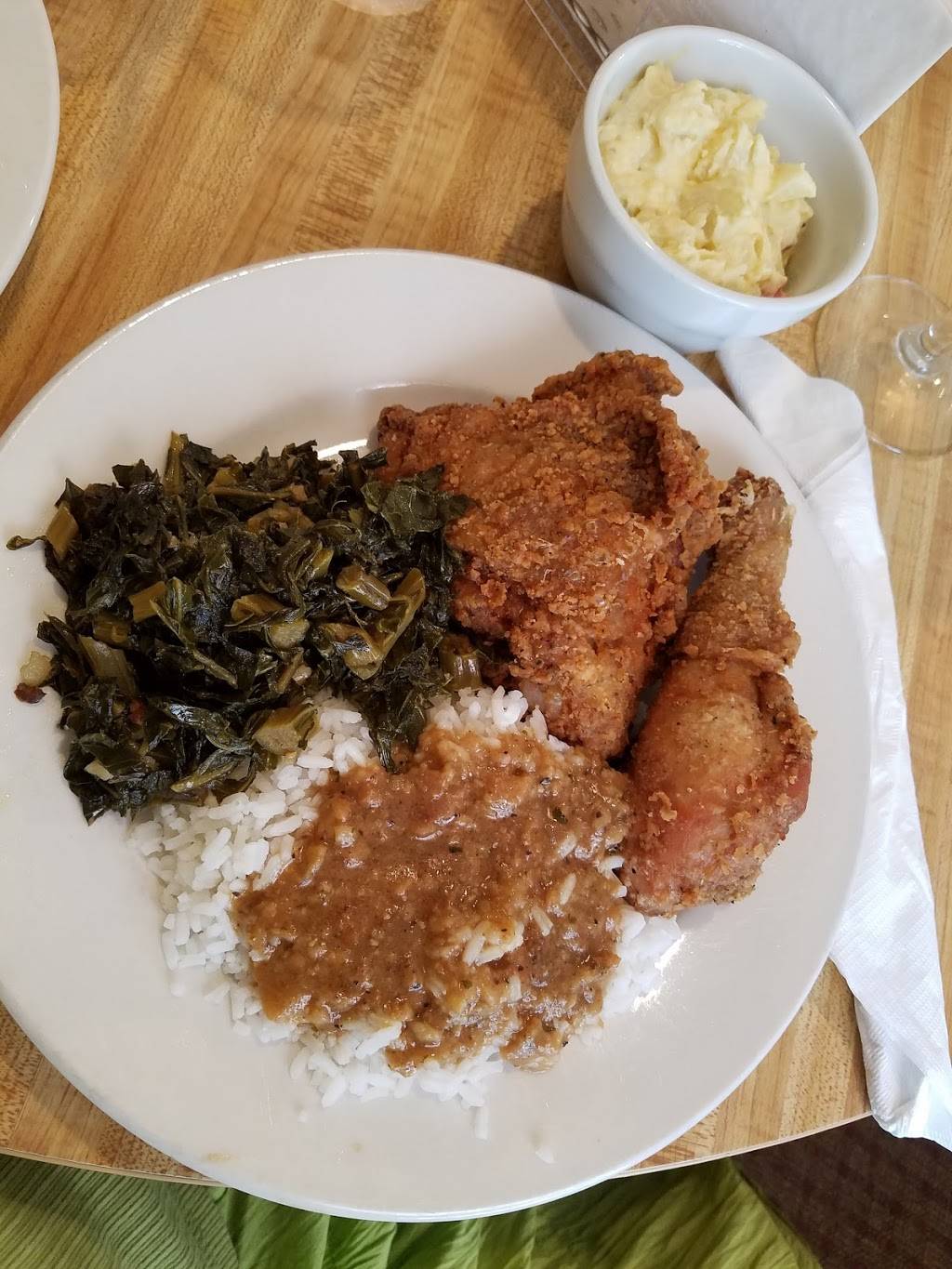 Auntie s Soul Food Kitchen | restaurant | 829 Canal St, New Smyrna Beach, FL 32168, USA | 3864106164 OR +1 386-410-6164