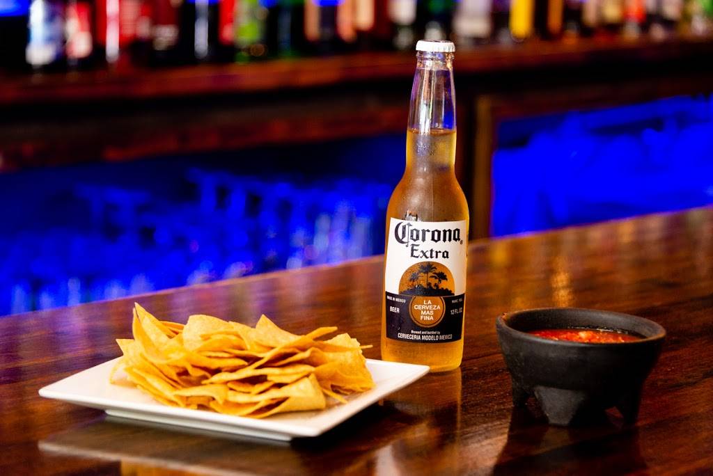 Ole Tapas Bar | restaurant | 2 Lafayette Ave, Suffern, NY 10901, USA | 8453683058 OR +1 845-368-3058