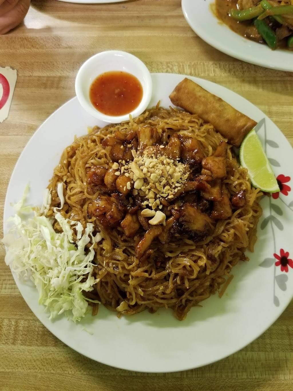 Thai Taste | restaurant | 671 Dundas St, London, ON N5W 2Z1, Canada | 5196462909 OR +1 519-646-2909