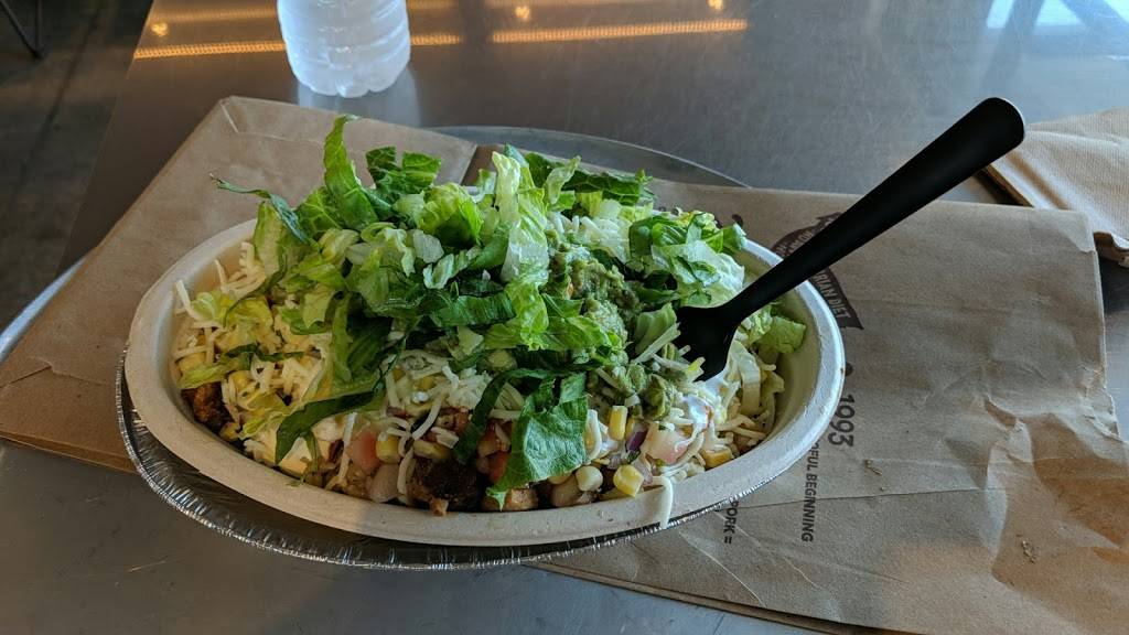 Chipotle Mexican Grill | restaurant | 120 S Equity Dr Ste A, Smithfield, NC 27577, USA | 9199341002 OR +1 919-934-1002