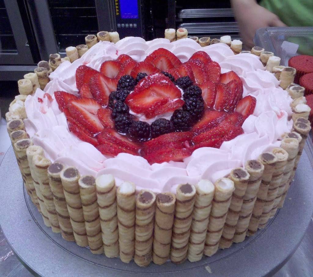 Jones Bros Cupcakes | bakery | 2121 S 67th St, Omaha, NE 68106, USA | 4028842253 OR +1 402-884-2253