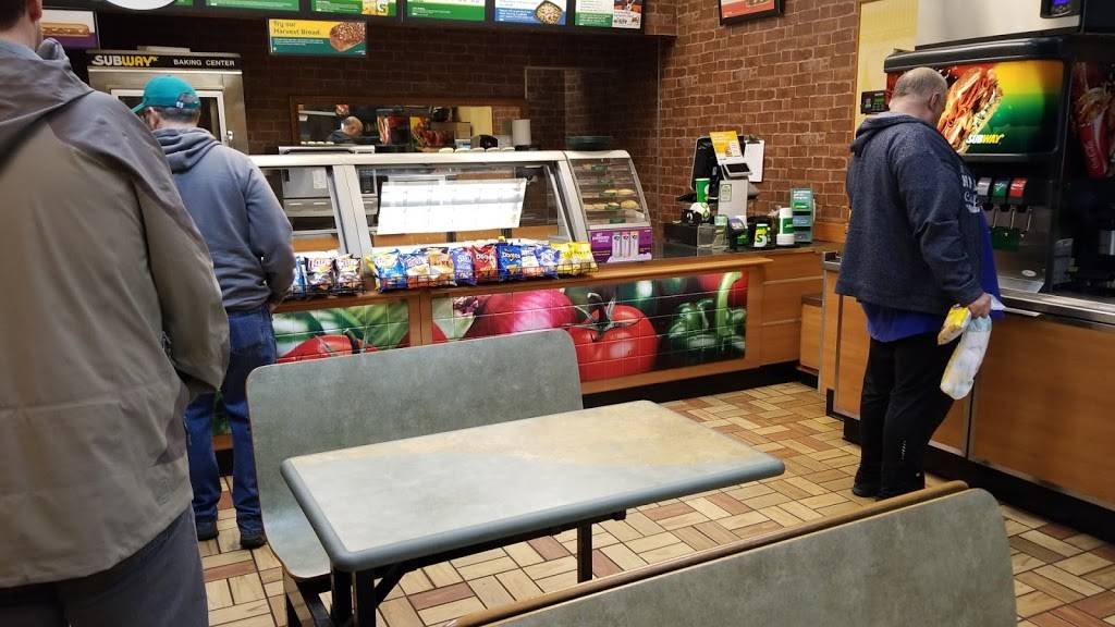 Subway Restaurants | restaurant | 19419 SW Martinazzi Ave, Tualatin, OR 97062, USA | 5036924192 OR +1 503-692-4192