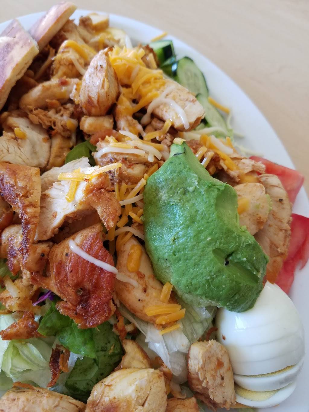 Tams Burgers | restaurant | 5639 Mission Boulevard, Riverside, CA 92509, USA | 9516824172 OR +1 951-682-4172