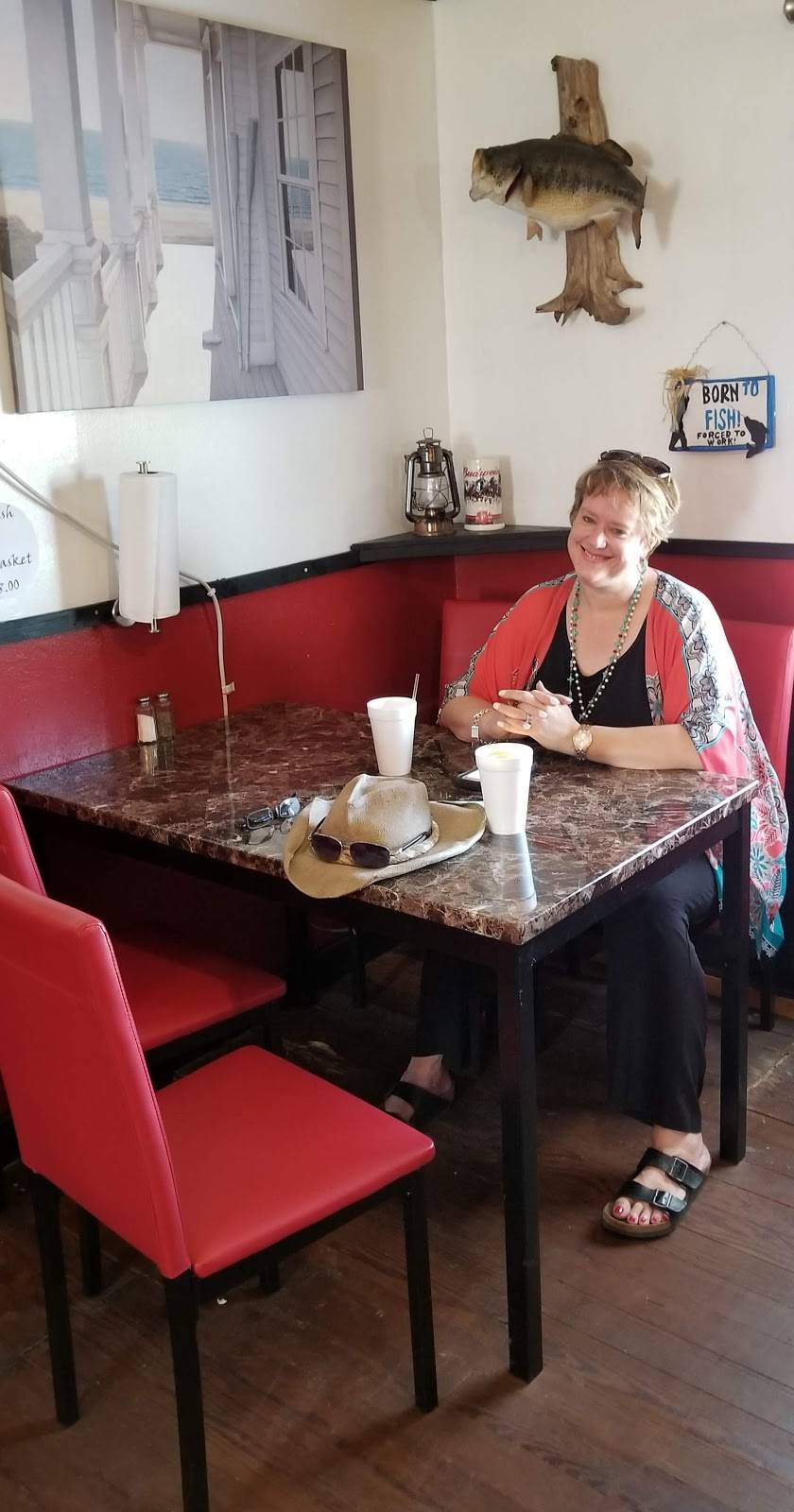 Ya Moms Restaurant | restaurant | 401 SE Johnson St, Canadian, OK 74425, USA | 9184246299 OR +1 918-424-6299