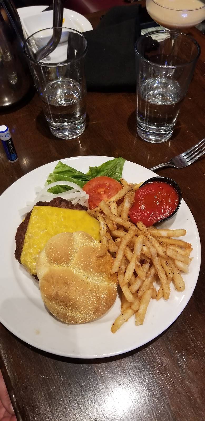 Suzy Wongs House of Yum | restaurant | 1515 Church St, Nashville, TN 37203, USA | 6153292913 OR +1 615-329-2913