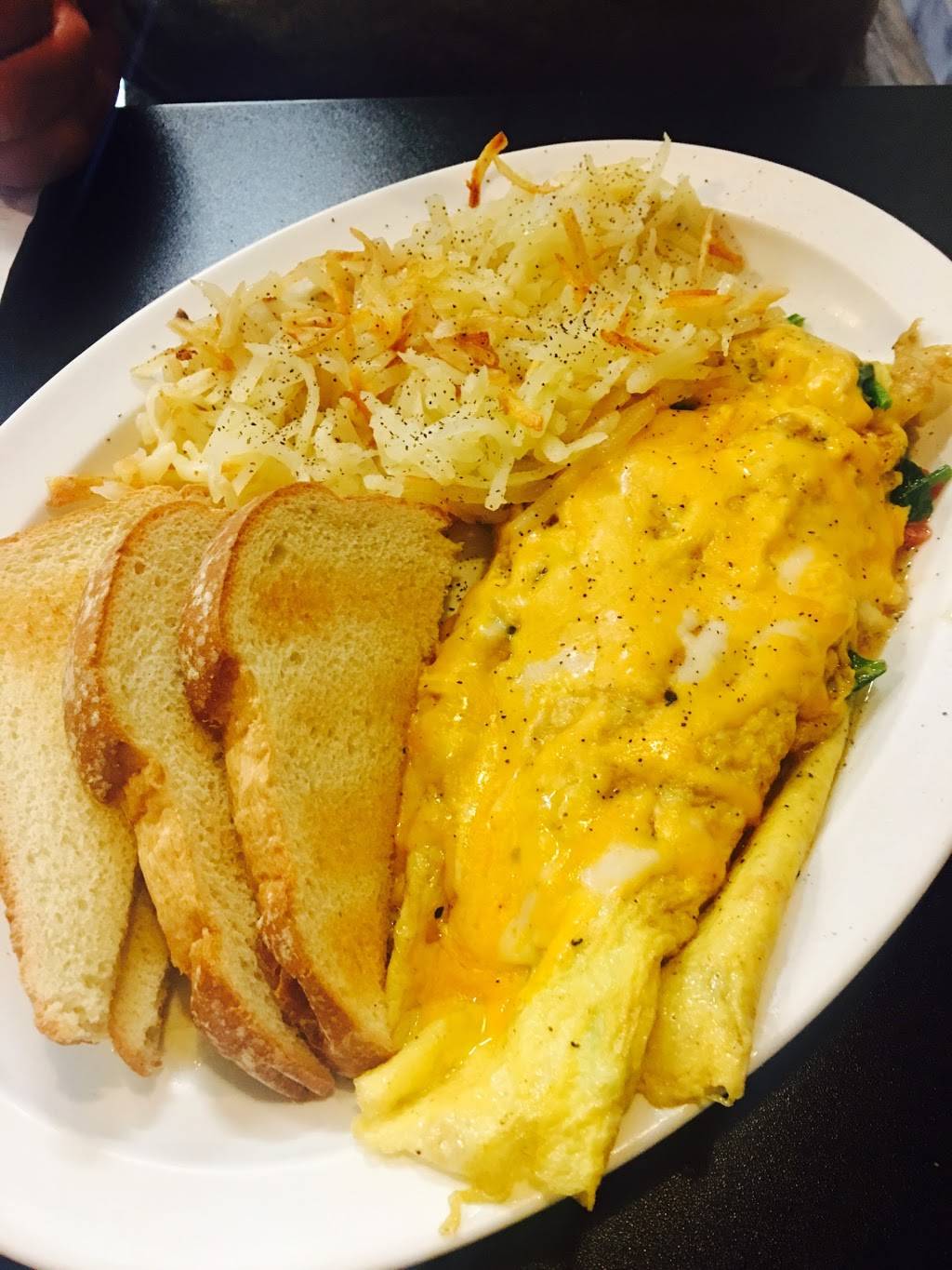 Lees | restaurant | 262 Bakers Ln, Bakersville, NC 28705, USA | 8286885599 OR +1 828-688-5599