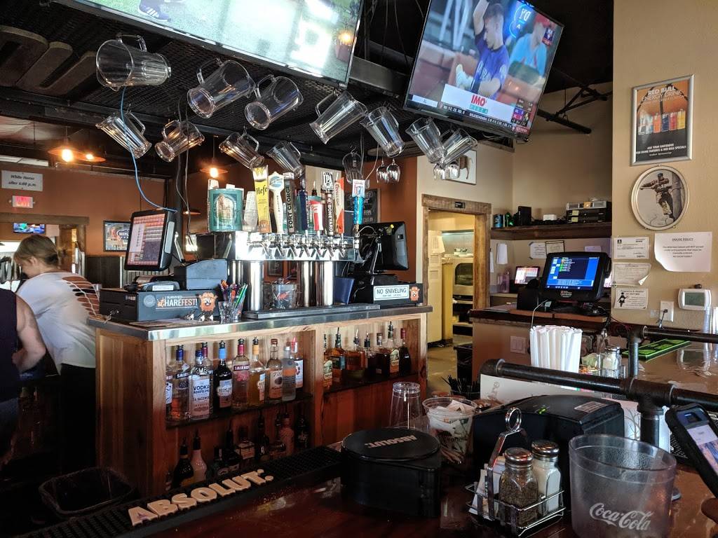 The Wild Hare Saloon & Cafe | restaurant | 1656 S Beavercreek Rd, Oregon City, OR 97045, USA | 5033037963 OR +1 503-303-7963