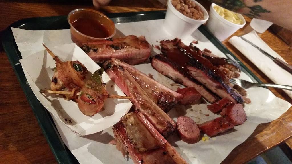 Hard Eight Barbeque | restaurant | 1091 Glen Rose Rd, Stephenville, TX 76401, USA | 2549685552 OR +1 254-968-5552
