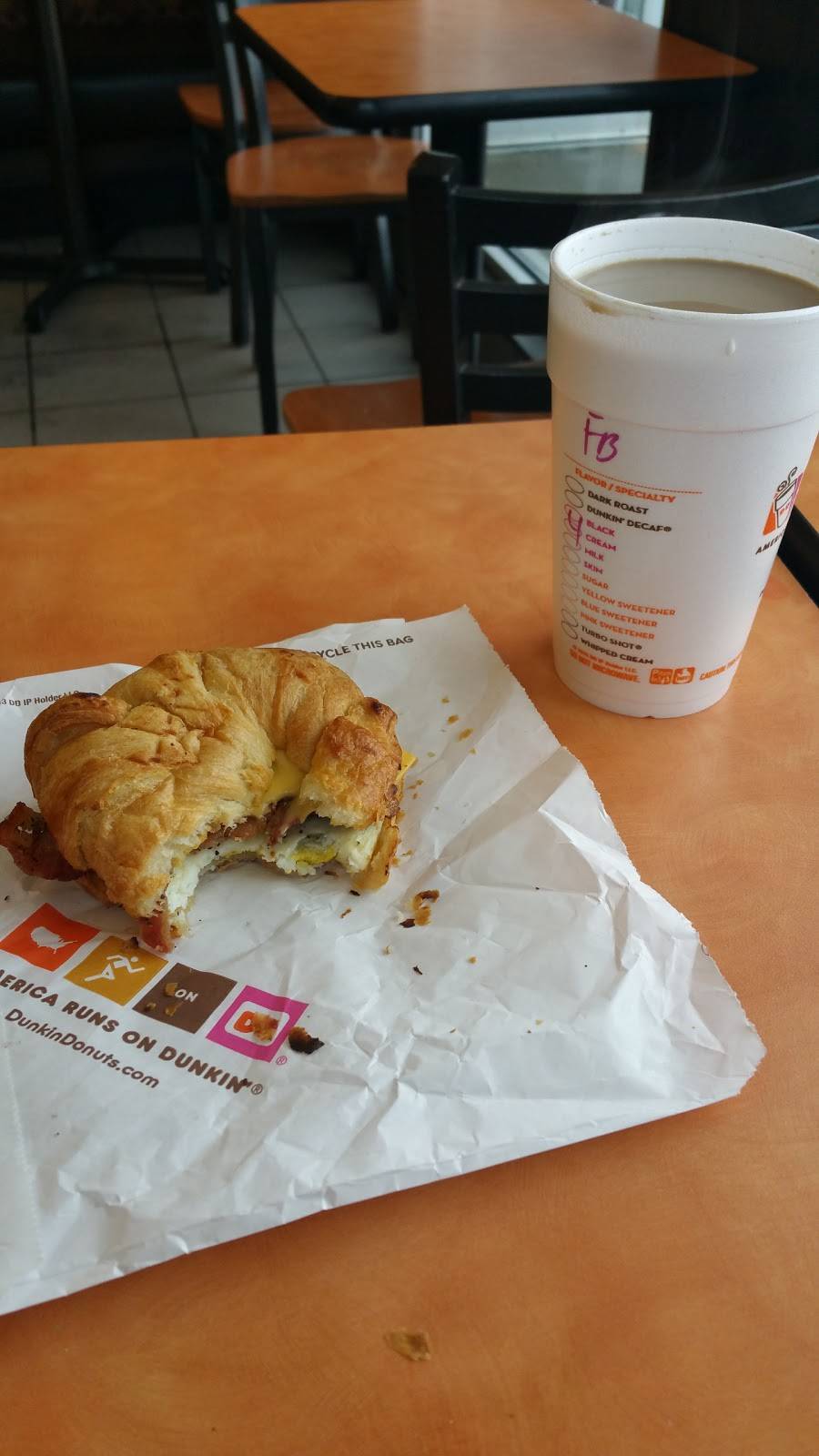 Dunkin | bakery | 420 Bellefonte Ave, Lock Haven, PA 17745, USA | 5707486016 OR +1 570-748-6016