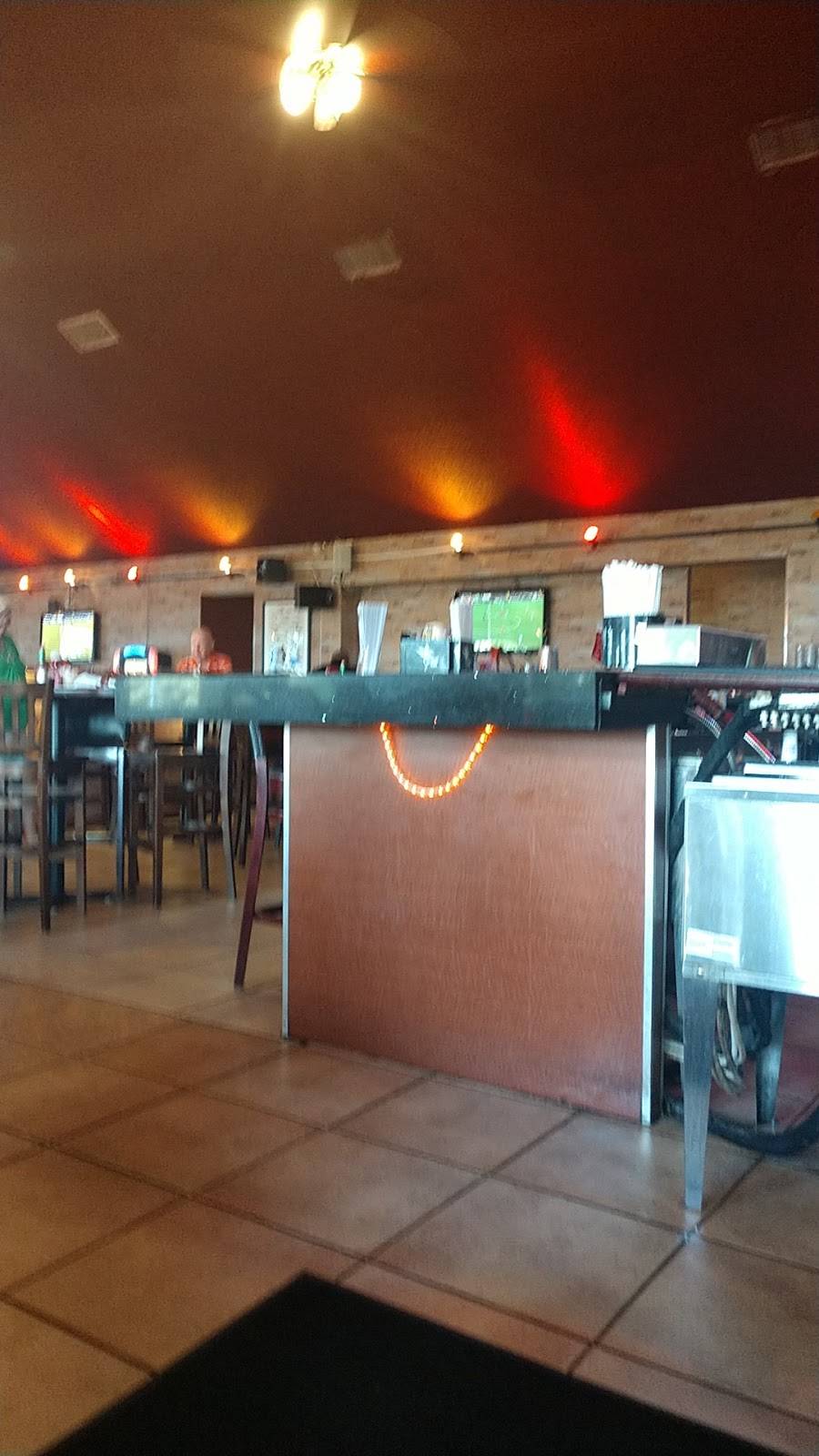 The Reef | restaurant | 2460 W State Rd 84, Fort Lauderdale, FL 33312, USA | 9545836632 OR +1 954-583-6632