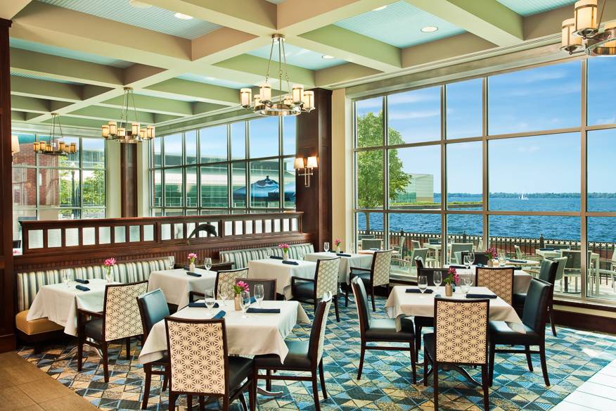 Bayfront Grille | restaurant | Erie, PA 16507, USA | 8144542005 OR +1 814-454-2005