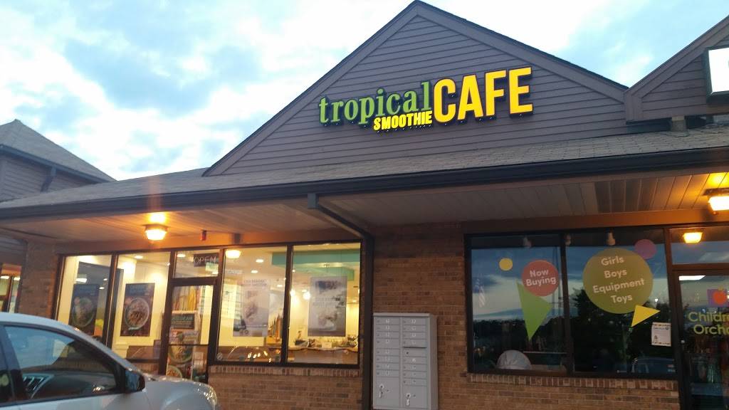Tropical Smoothie Cafe | restaurant | 20 Commerce Way, Seekonk, MA 02771, USA | 7742292939 OR +1 774-229-2939