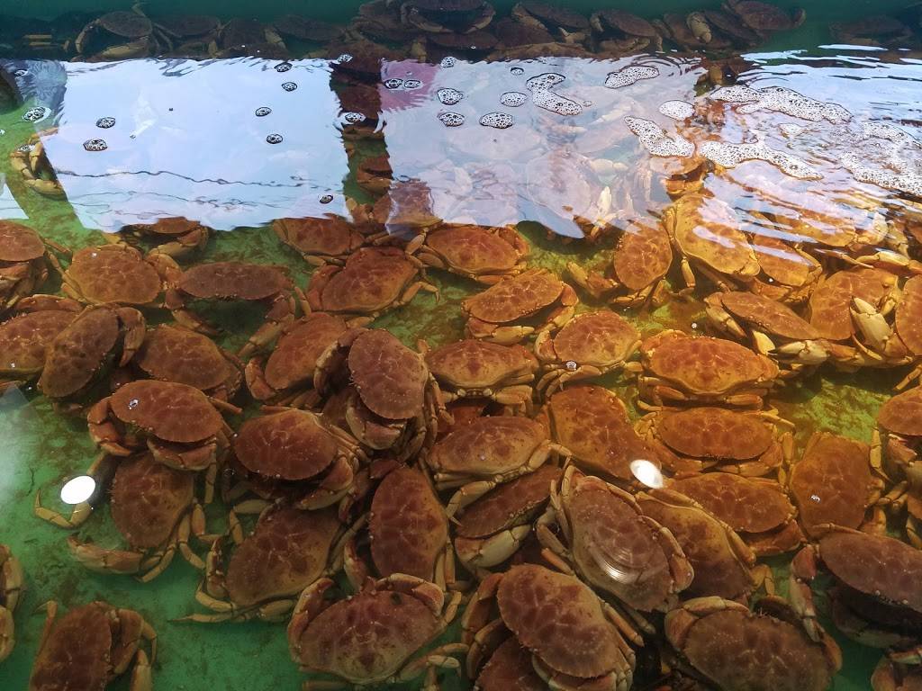 Captain Franks | restaurant | 360 Hathaway Rd, New Bedford, MA 02740, USA | 5089923000 OR +1 508-992-3000